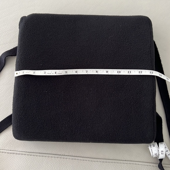 Back support pillow - Picture 3 of 7